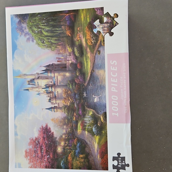 Disney inspired castle and tinkerbell fairy puzzle - Picture 2 of 4